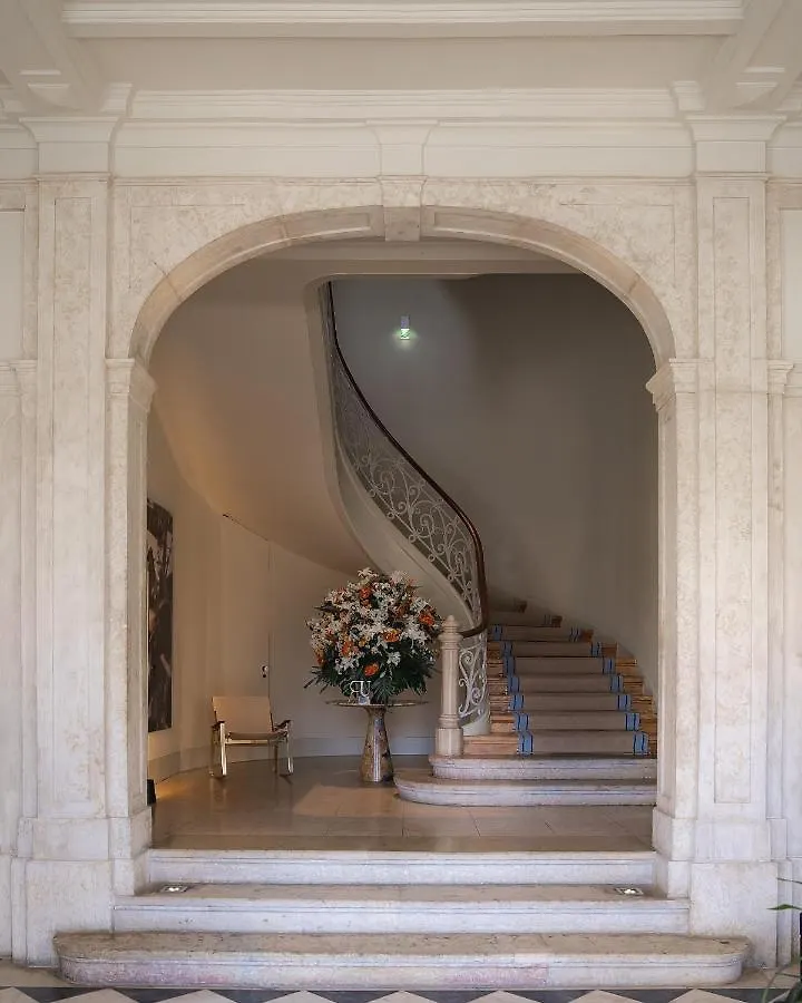 Verride Palacio Santa Catarina Lisbon Hotel